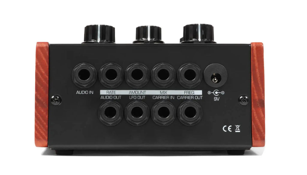 Warm Audio RingerBringer Pedal